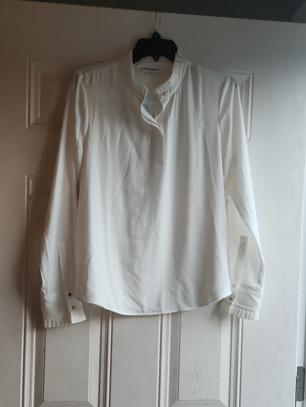 Calvin Klein Ivory Ruffle-Neck Long Sleeve Blouse
